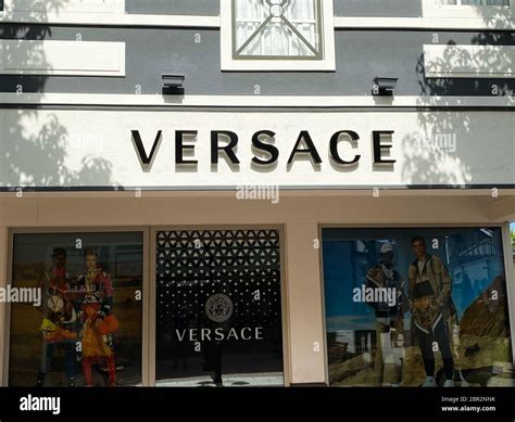 contact versace roermond|Versace .